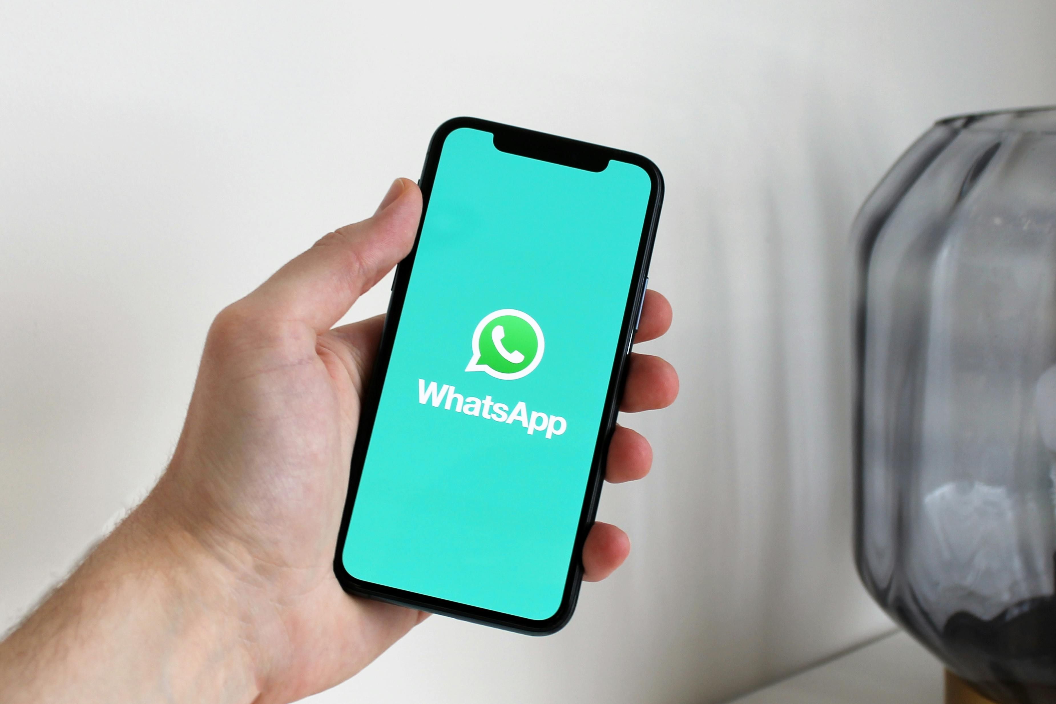 Tracciare  WhatsApp com número de telefone