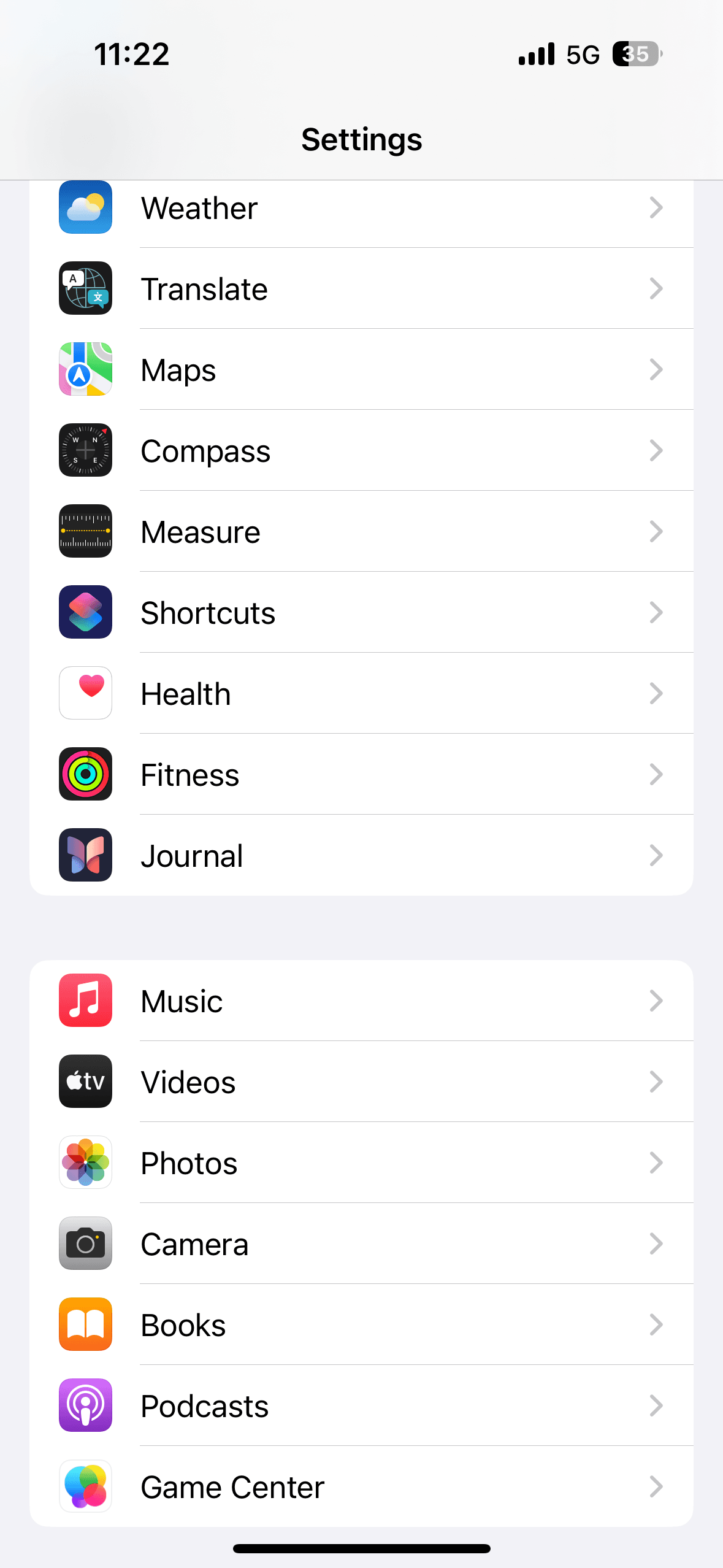 Check installed apps in an iPhone.